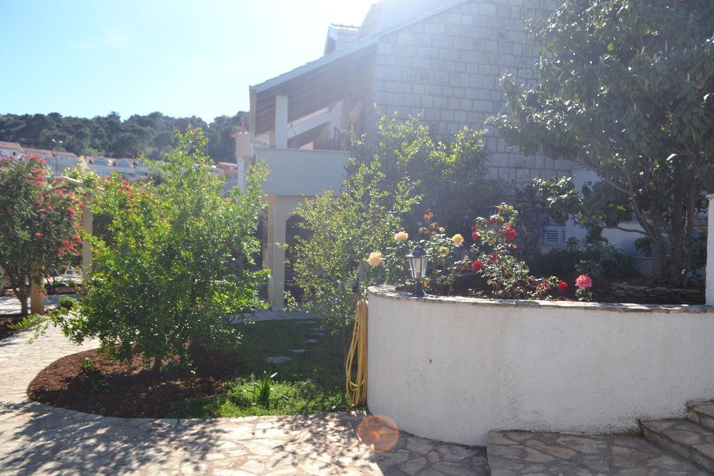 Madonna Guest House ดูบรอฟนิก ภายนอก รูปภาพ