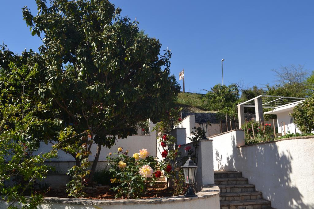 Madonna Guest House ดูบรอฟนิก ภายนอก รูปภาพ