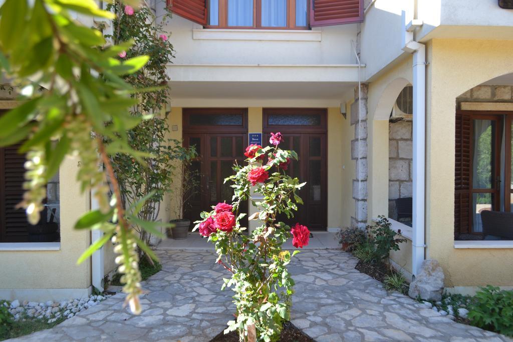 Madonna Guest House ดูบรอฟนิก ภายนอก รูปภาพ