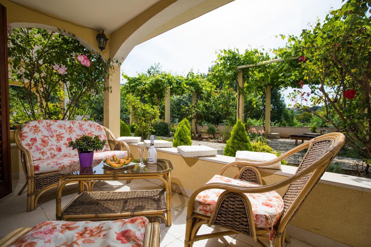 Madonna Guest House ดูบรอฟนิก ภายนอก รูปภาพ