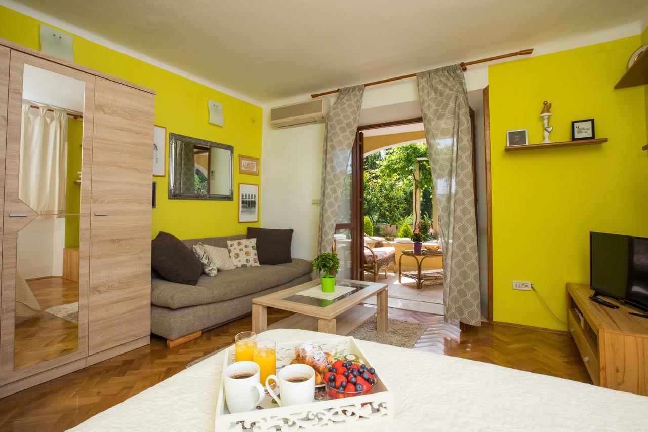 Madonna Guest House ดูบรอฟนิก ภายนอก รูปภาพ